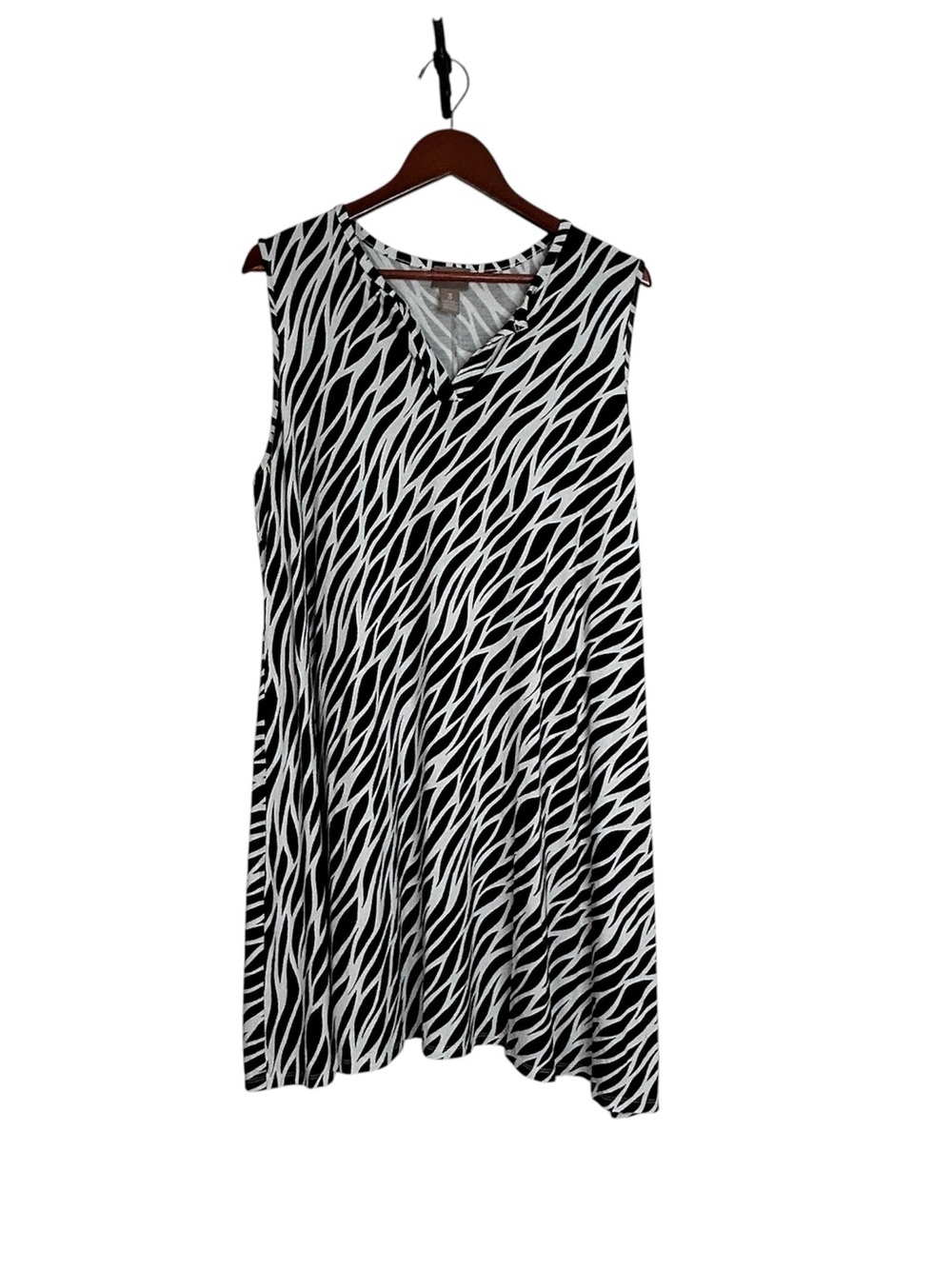 Chico's Dress 3 (XL) Black and White Sleeveless Zebra Print Unlined V-Neck